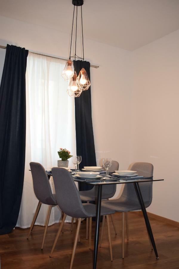 Buborek Apartman Tata Exterior foto